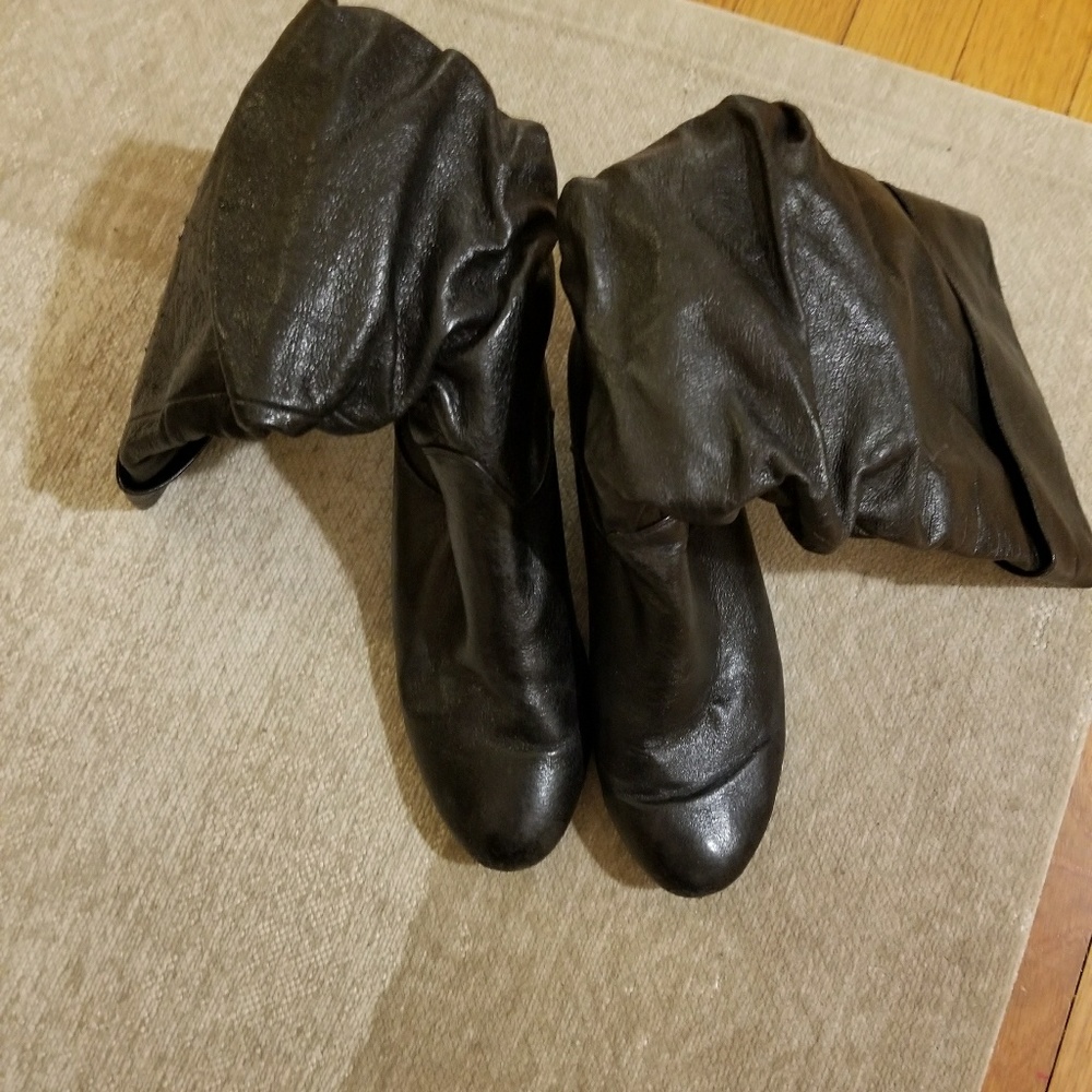 Knew high Black boots